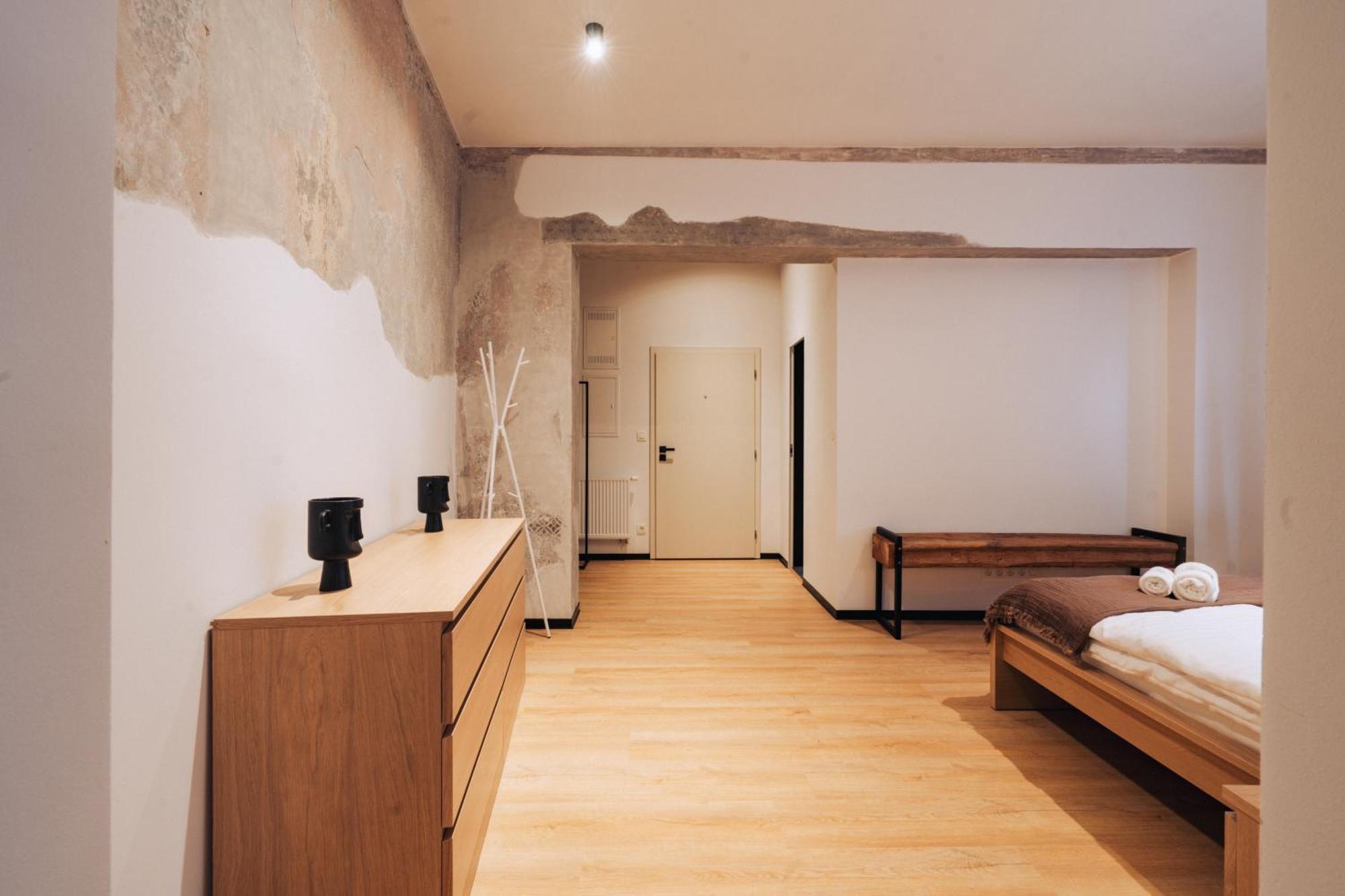 Hviezdoslavova Apartments, Trnava Centre, Parking Available Exterior photo
