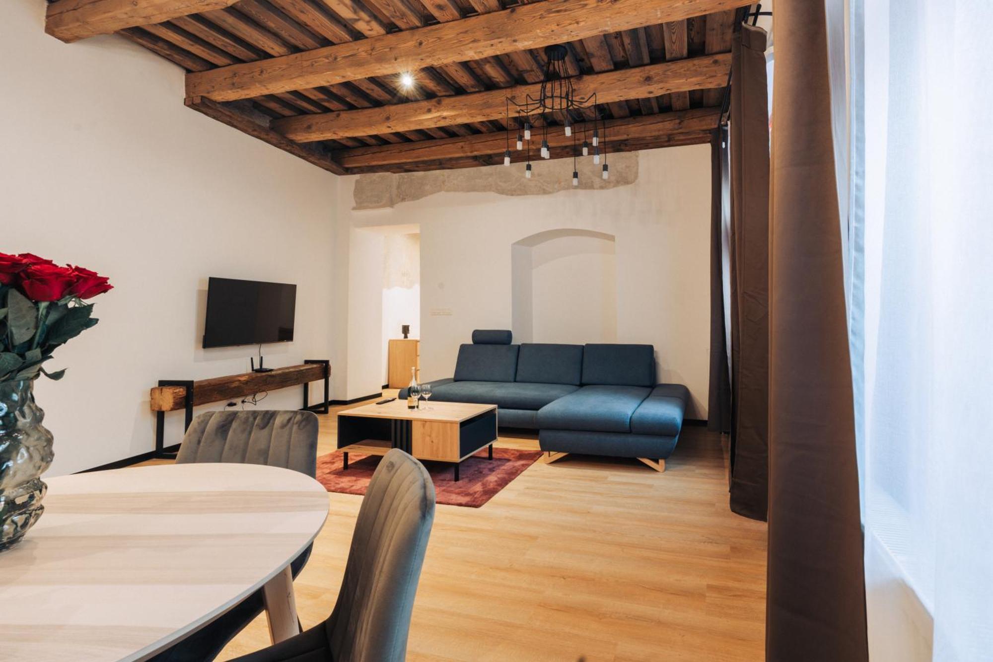 Hviezdoslavova Apartments, Trnava Centre, Parking Available Exterior photo